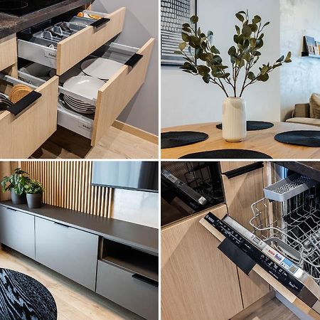 Klimatyzowany Apartament Very Berry Z Parkingiem W Poznaniu By Noclegi Renters Bagian luar foto
