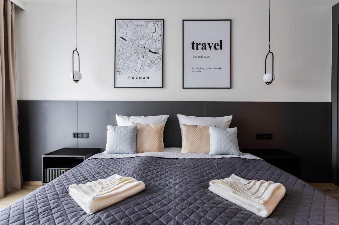 Klimatyzowany Apartament Very Berry Z Parkingiem W Poznaniu By Noclegi Renters Bagian luar foto